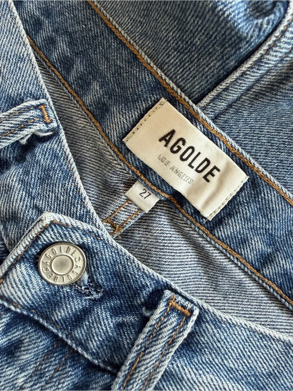 NWOT AGOLDE Women's High-Rise Parker Long Distressed Denim Shorts - Blue